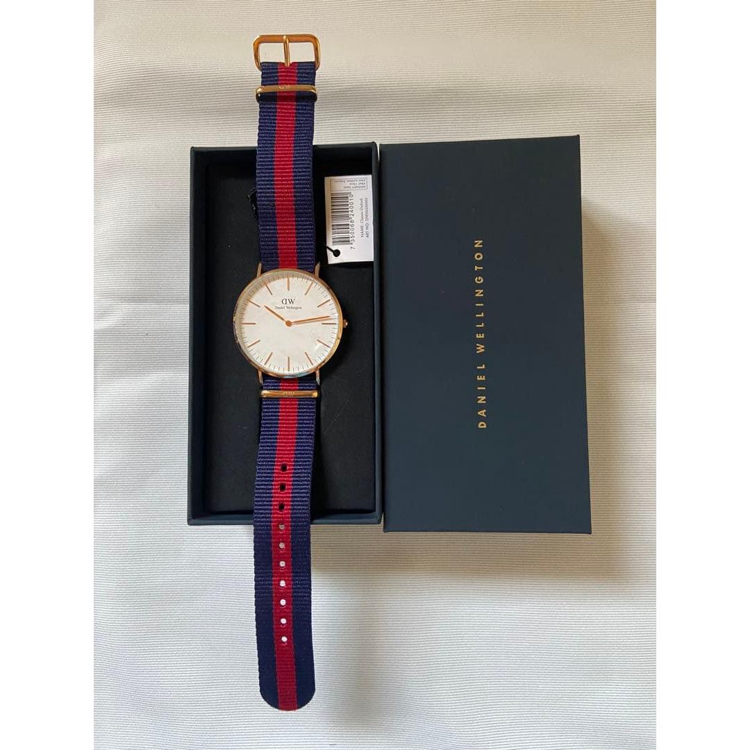 Used Daniel Wellington watch new unused nylon strap