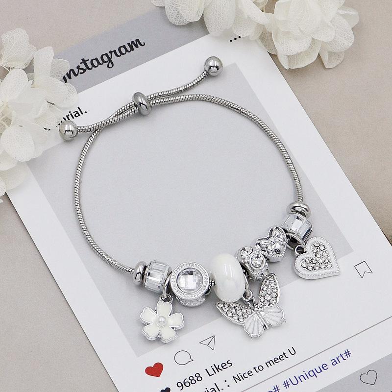 Diamond Butterfly Beaded Bracelet Elegant Small Love Flower Bangle Jewelry Accessory with Pull Chain