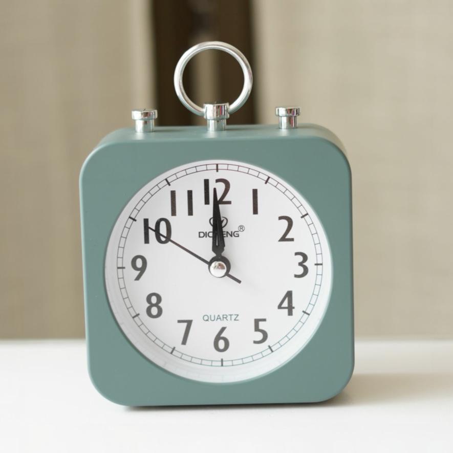 Creative Mute Cute Alarm Clock Student Simple Dormitory Desktop Bedside Bedroom Clock Children Alarm Clock
