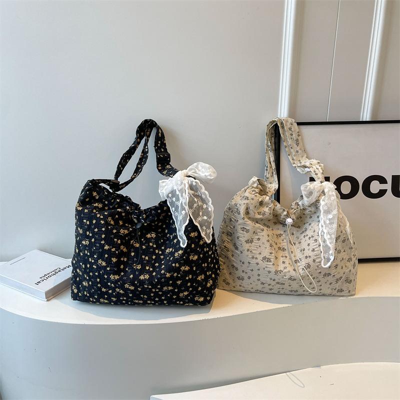 Сумка через плечо Женская большая сумка с цветочным принтом Сумка через плечо чёрный — фото 7