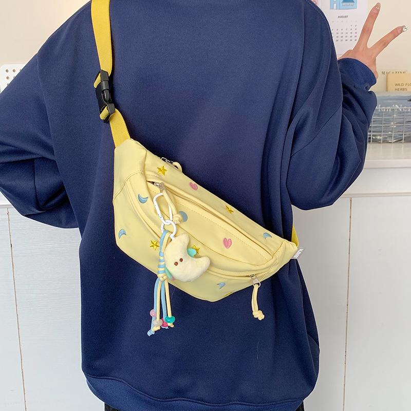 Breast bag women's Japanese cute embroidered fanny pack simple and lightweight shoulder small backpack women's leisure sports student messenger bag