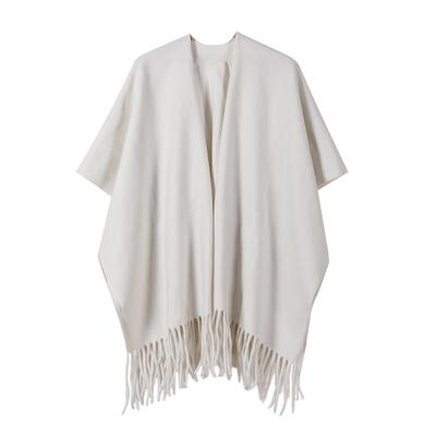 Korean-Style Solid Color Thickened Shawl Outerwear - Autumn/Winter Retro High-End Travel Outfit