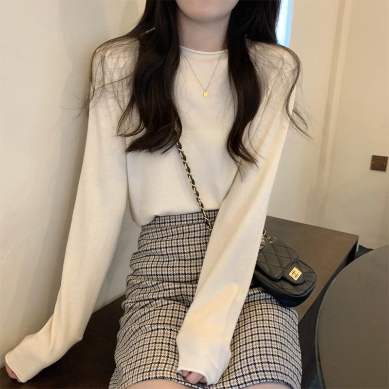 Lazy wind crimped knitted sweater women's early spring simple fashion long-sleeved inner top bottoming shirt