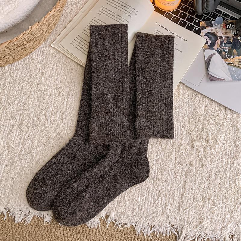 Winter Knee Socks Children Japanese Jk College Wind Stockings Soft Sister Versatile Warm And Thin Warm Fleece Knee Stockings