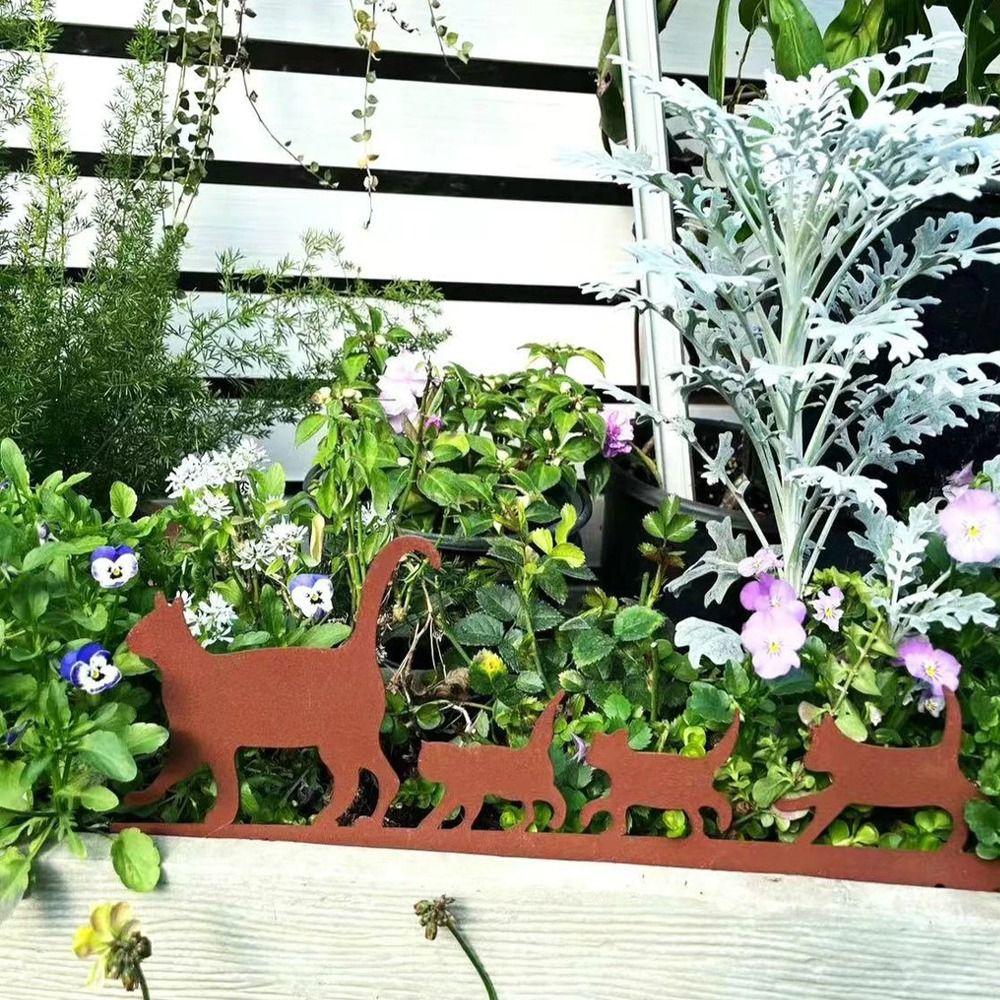 Creative Wall Decoration Pendant Exquisite Animals Figure Sculptures Cat Family Hanging Lawn