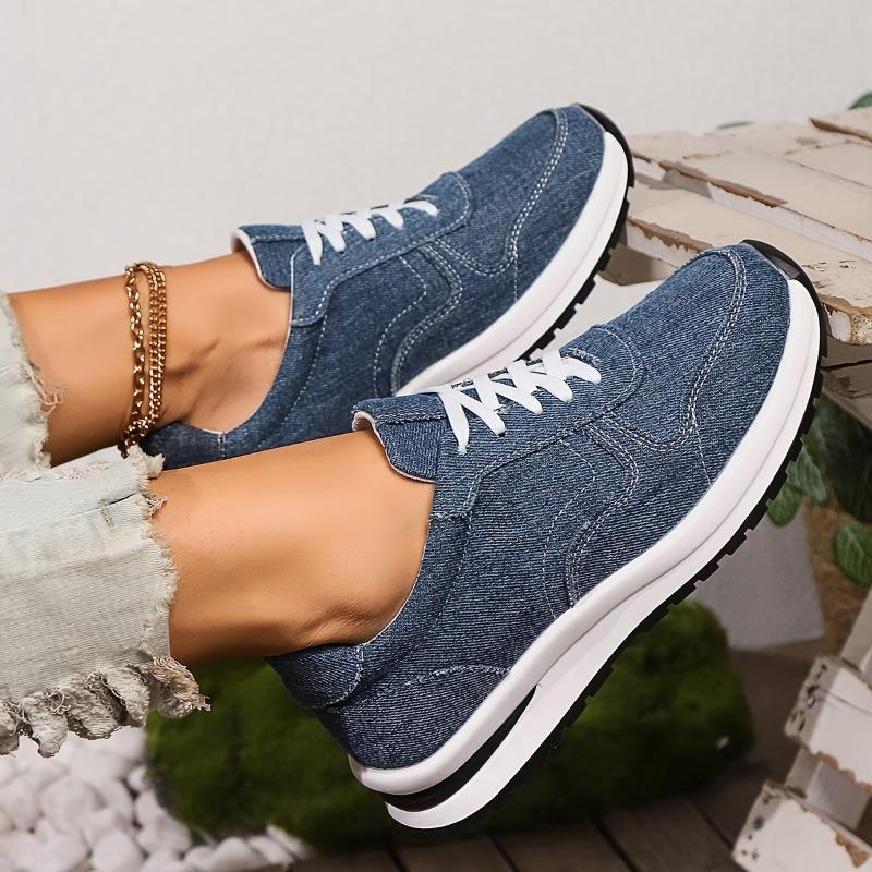 Women's Lightweight Casual Sneakers - Breathable Fabric Upper, Rubber Sole, Round Toe & Lace-Up Closure, All-Season Comfort for Casual Attire