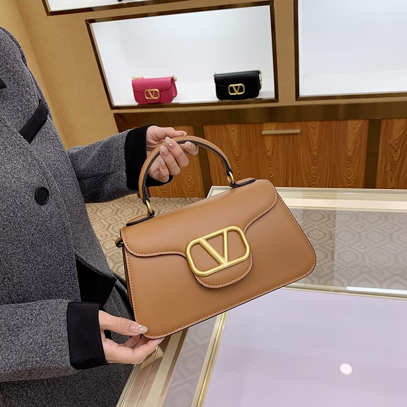 High-quality 2024 new women's handbag, small square bag, shoulder and crossbody bag, fashionable and versatile small square bag