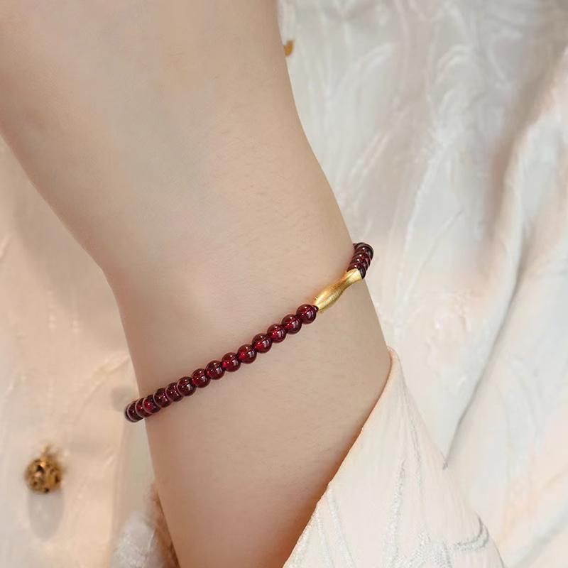 

Simulation Garnet Stackable Beaded Bracelets For Women Light Luxury And Minimalism Daily Jewelry Gift