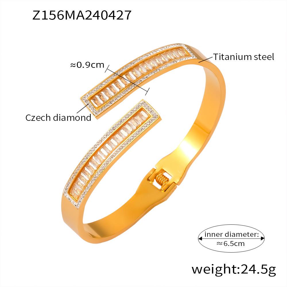European-American Titanium Steel Tree of Life Diamond Bracelet - Personalized, Luxurious, Spring Design for Women