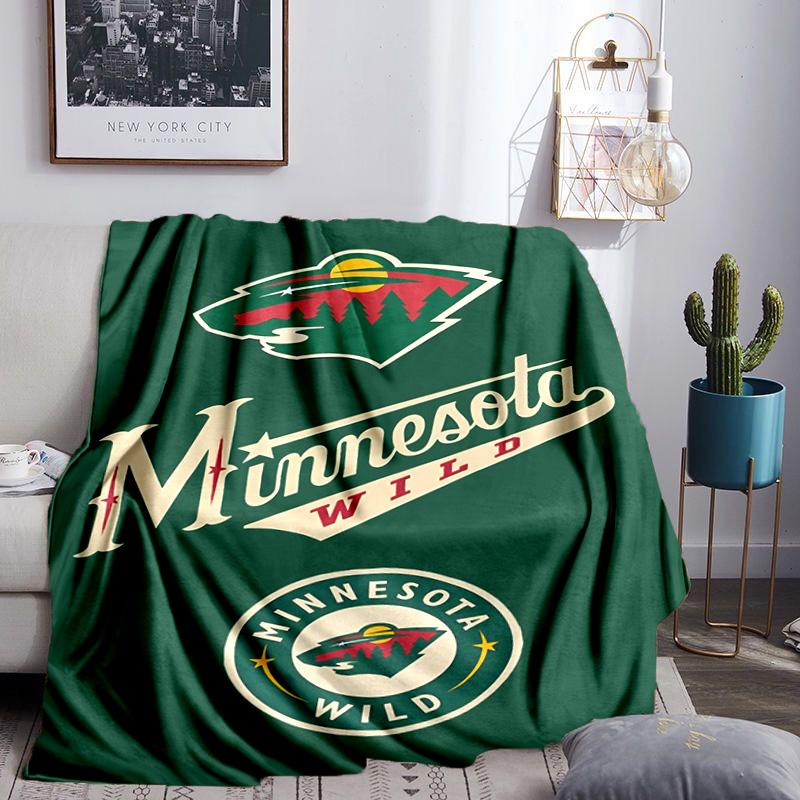Minnesota-Wild Hockey Team Throws Blanket Flannel Blankets Plush for Couch Bed Gifts for Men Women Travel picnic blanket Christmas fan gifts