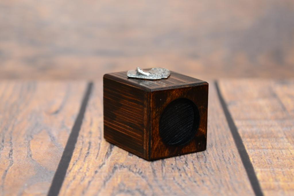 Bedlington Terrier, Rothbury Terrier – Wooden candle holder with a dog, a unique souvenir after losing a dog | Art-Dog