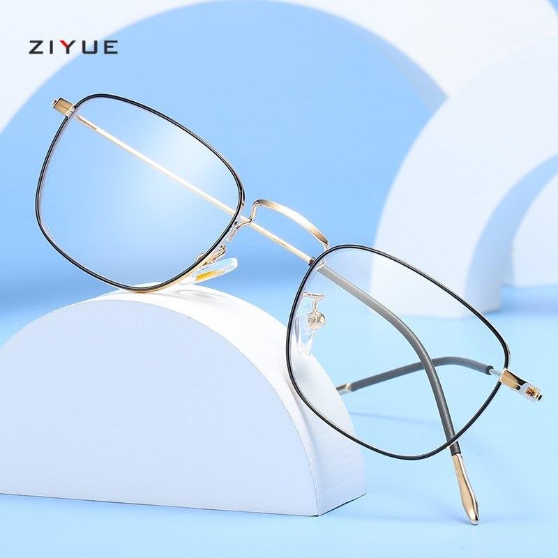 Ultra-light metal glasses frame, square frame, retro glasses frame, unisex, can be equipped with myopia glasses, anti-blue flat glasses