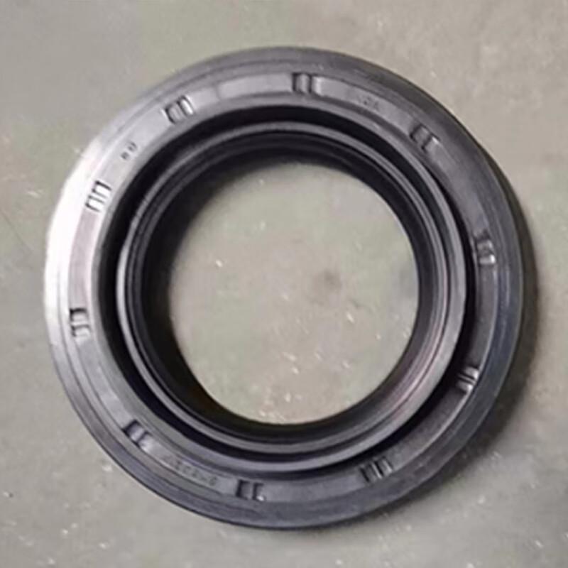 OSSCA CTL151A/CTL163 Right Front Half-Shaft Oil Seal