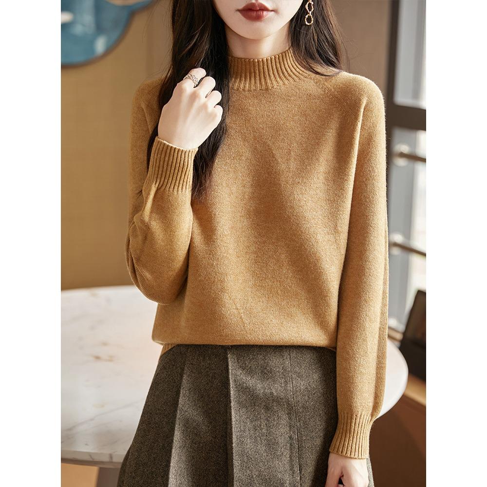 The New Semi-high-neck Sweater for Women In Autumn and Winter Is A Simple Base Layer, A Slimming and Versatile Inner Layer Top