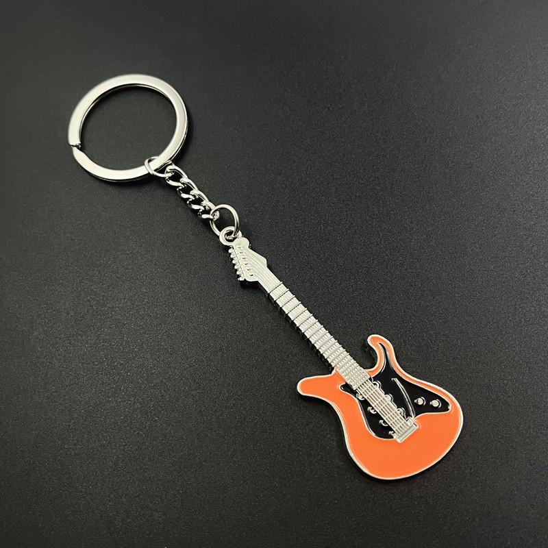 1PC New Dice Key Chain Metal Personality Dice Poker Soccer Guitar Model Alloy Keychain Gift Car Key Ring