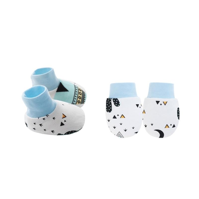 No Scratch Mittens Socks Set Toddler Mitts Baby Mittens Cotton Gloves Footwear Baby Breathable Gloves for Boys Girls