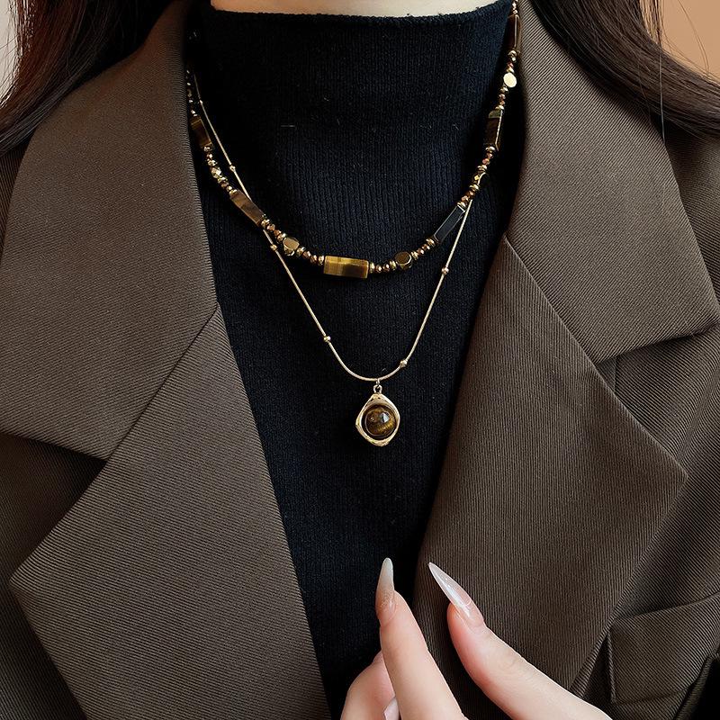 Retro Tiger Eye & Pearl Clavicle Necklace - Autumn/Winter Y2K Style