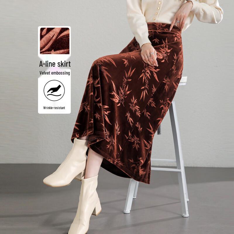 Demana Velvet Embossed A-Line Midi Skirt M