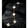 Braceletes – Pulseiras de cadeia