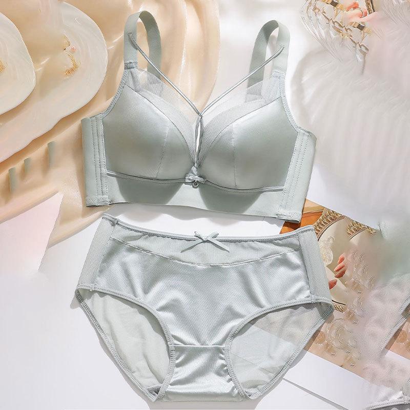 Original Luminous Satin Uplift Bra: Wire-Free, Adjustable, Side Support, Beautiful Shaping