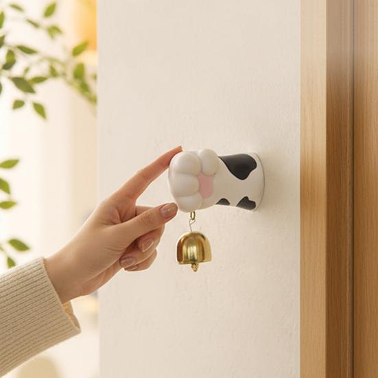 Cute Cat Paw Doorbell Magnetic Resin Cat Paw Decorative Door Chime Wall Mounted Shopkeepers Bell for Home Cafe Restaurant