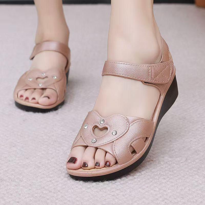 Damen Sandalen mit flachem Absatz für mittleres und älteres Alter Sommer Neu Weiche Sohle Rutschfest Leicht Wasserdicht Klettverschluss Offene Zehenpartie Sandalen