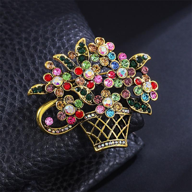Vintage Colored Rhinestone Flower Brooch Wedding Party Banquet Casual Jewelry Gift Basket Brooches Women Beauty Sparkling Flower