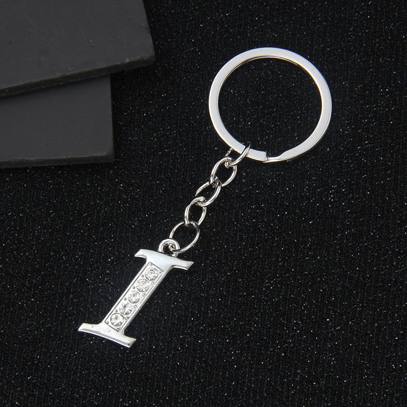 Simple Personality 26 Letters Versatile Keychain European and American New English Creative Luggage Keyring