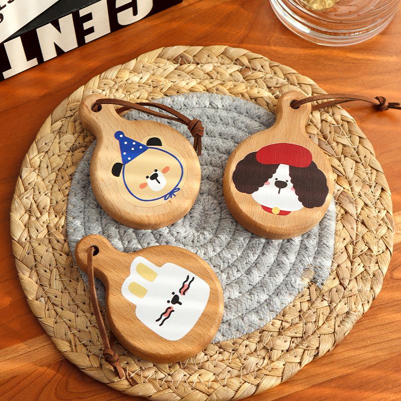 Cartoon Magnetic Bottle Opener Wooden Beer Fridge Magnetic Sticker Cute Mini Pizza Pan Bottle Opener