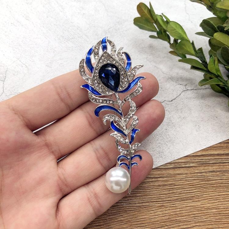 Forest retro fairy tale versatile brooch bee pearl temperament brooch pin coat with accessories