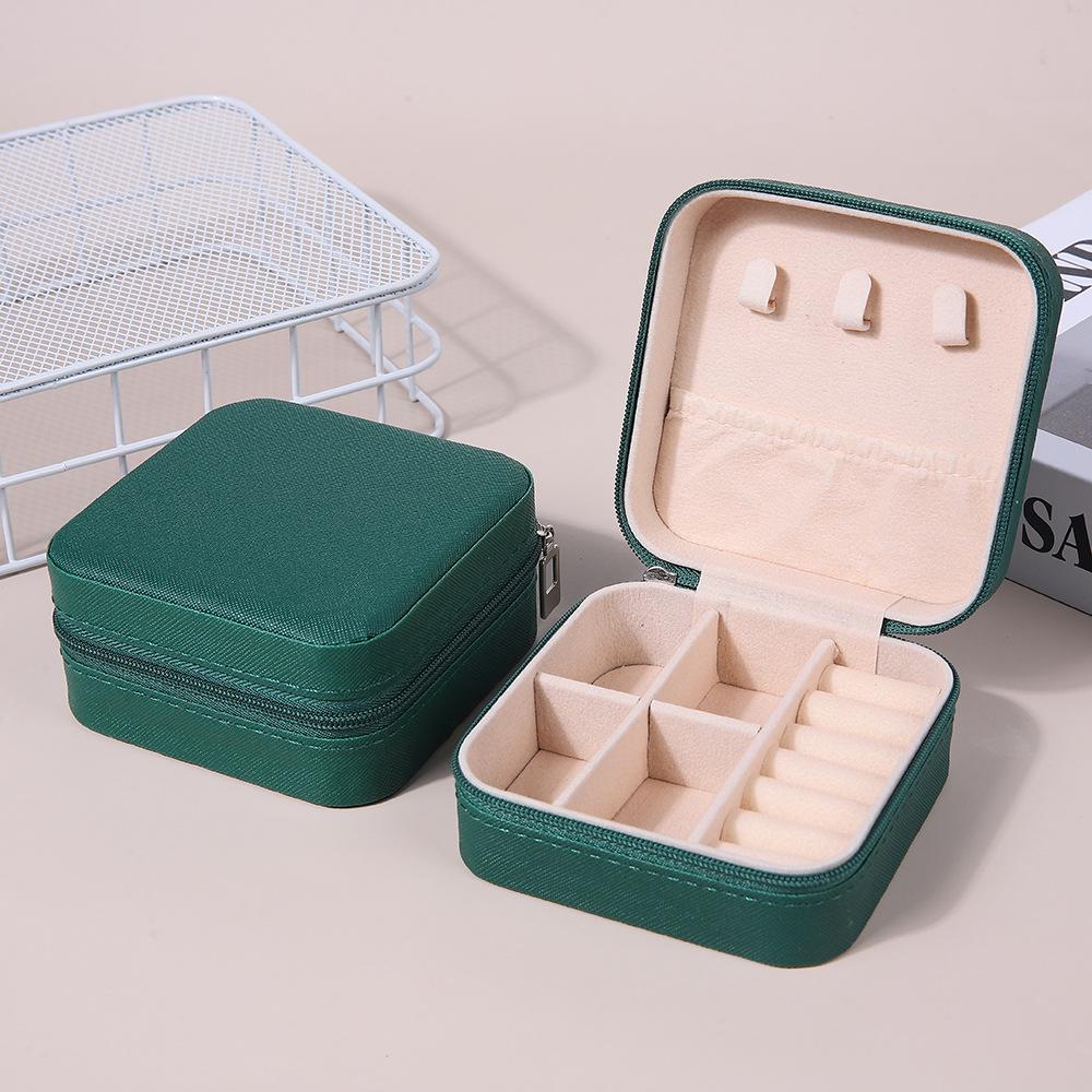 

Мини-шкатулка для хранения ювелирных изделий, дорожная шкатулка для сережек, ожерелий, компактная упаковка для колец, раскладушка на молнии, шкатулка для ювелирных изделий 10*10*5cm зелёный