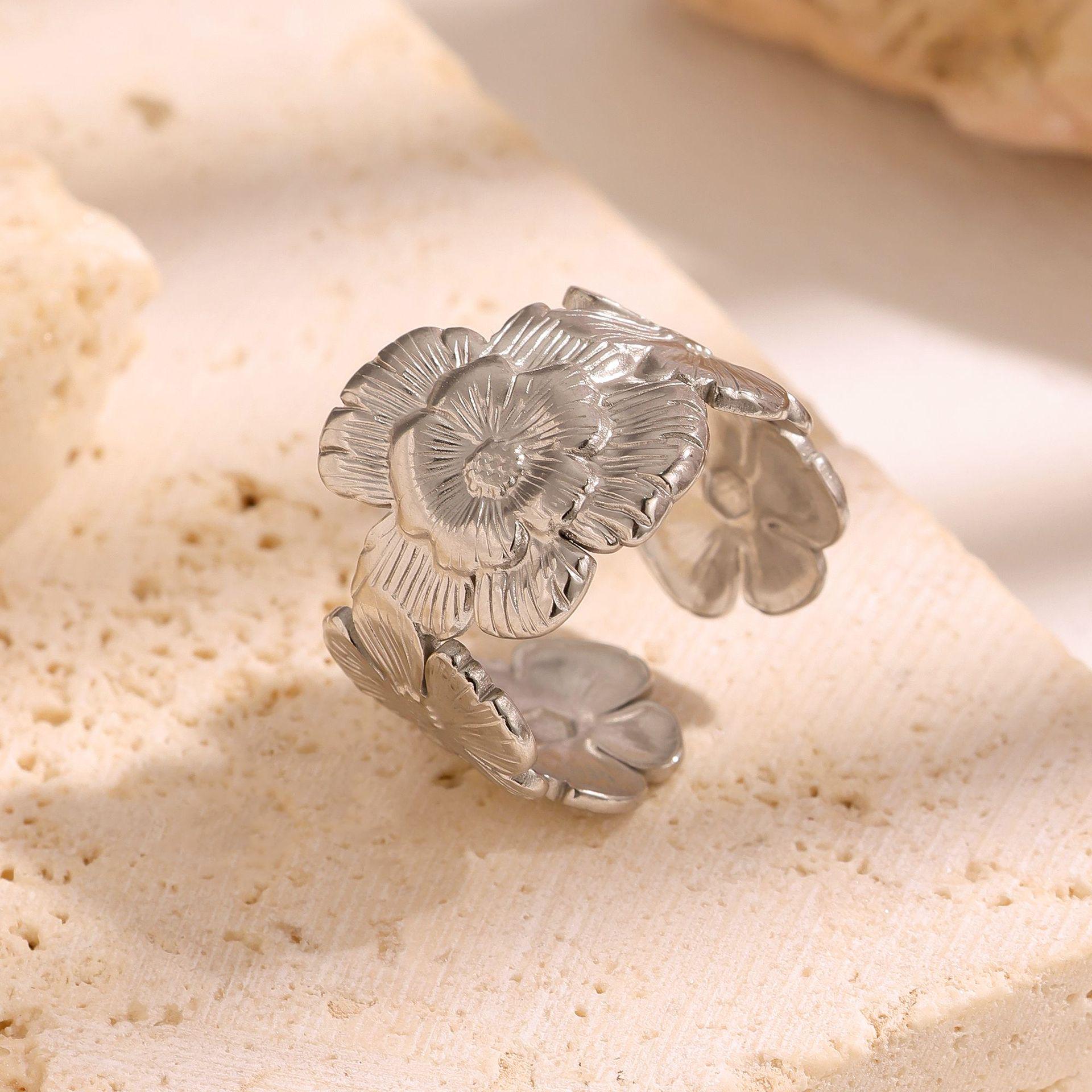 18K Gold-Plated Open Ring: French Retro Rose Design in Stainless Steel for Women