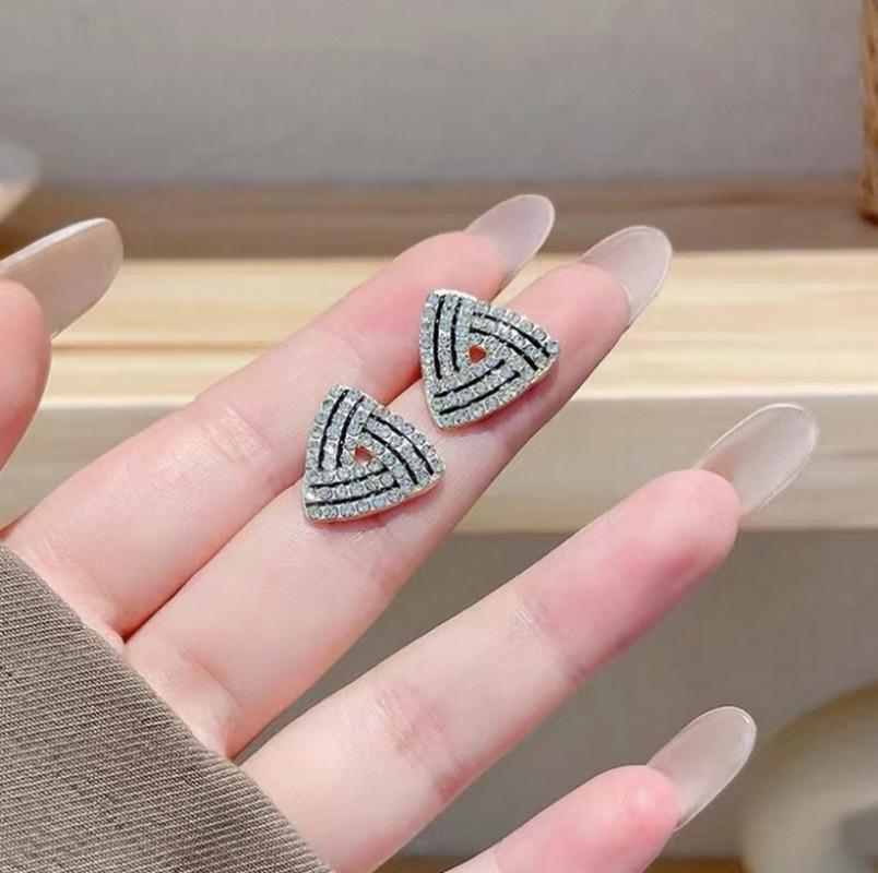 New Black Color Dangle Earrings Crystal Square Pendants Women's Hanging Earrings Korean Fashion Bowknot Pearl Flower Earrings