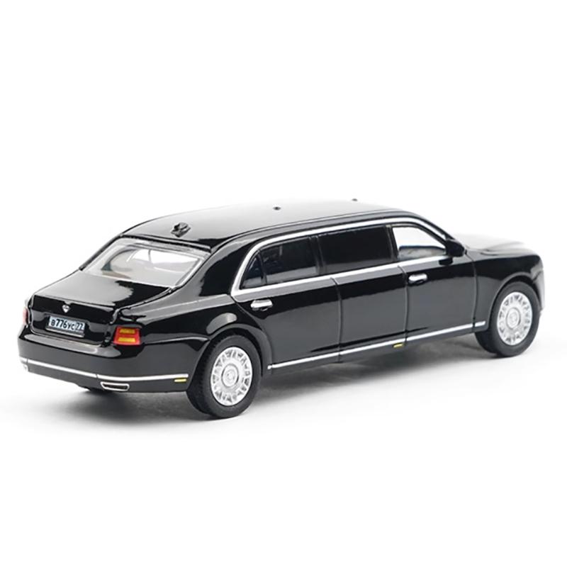 XCARTOYS 1:64 scale Alloy AURUS SENAT  car model Adult Boy toy Collectibles Souvenir Gift Static finished ornaments