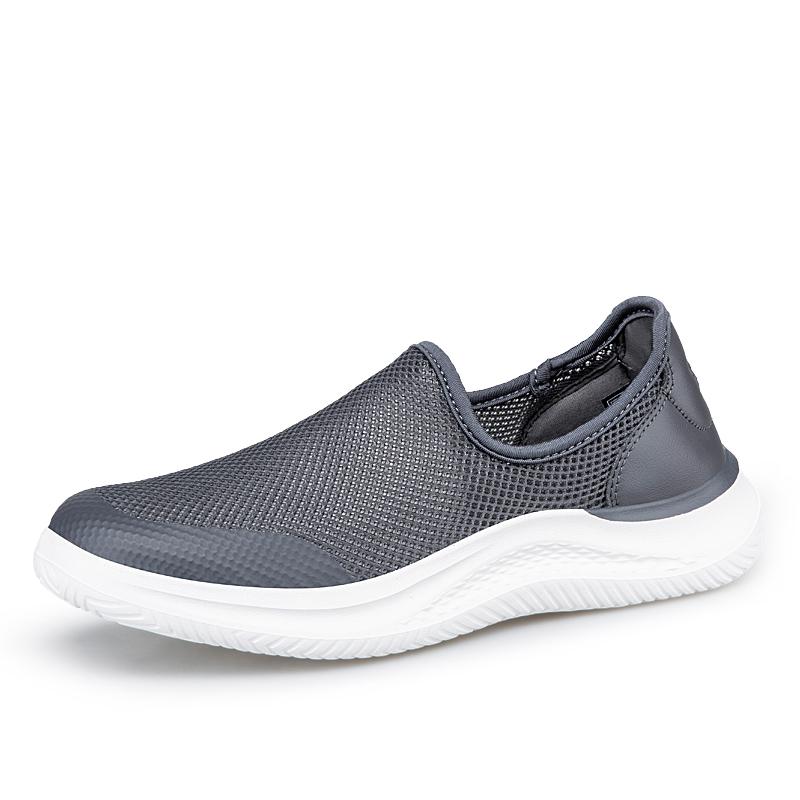 Men Casual Shoes Slip On Sneakers with Breathable Mesh Upper Daily Wear Lightweight Outdoor Sports City Walking Men Tennis Shoes