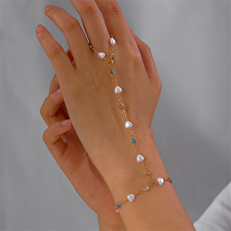 

Dainty Hand Chain Bracelet Ring Handmade Imitation Pearl Beads Link Chains Connecting Bracelets Hand Jewelry for Women Gift