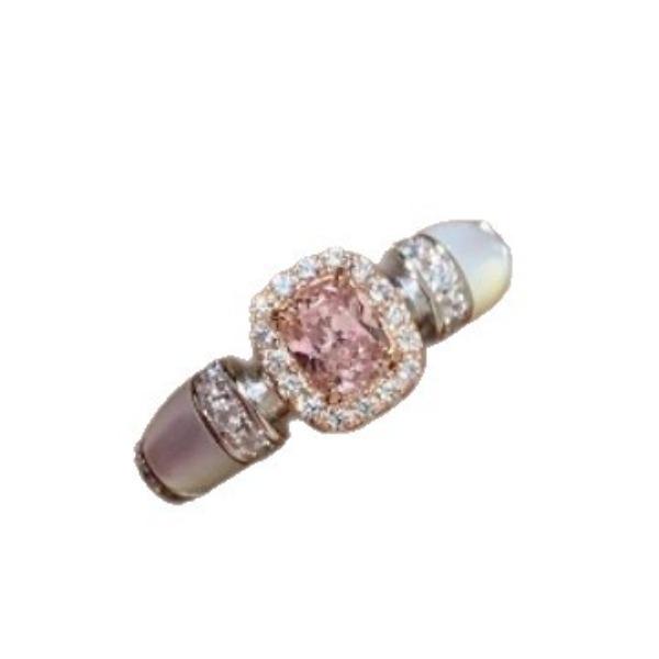 Vintage Light Luxury High Sense Retro White Shell Pink Diamond Sugar Cube Ring Surrounded By Diamond Court Style Temperament Ring