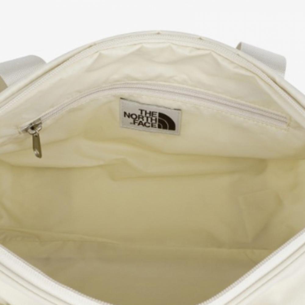 The North Face Bonny Duffel Bag Small Cream Nn2pr63n
