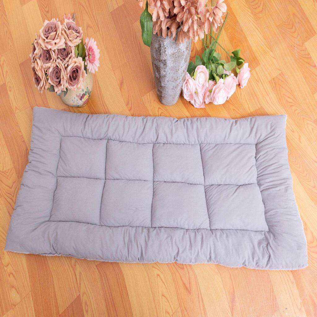 All-Season Pet Sleeping Mat: Dual-Sided Bed for Large Dogs and Cats