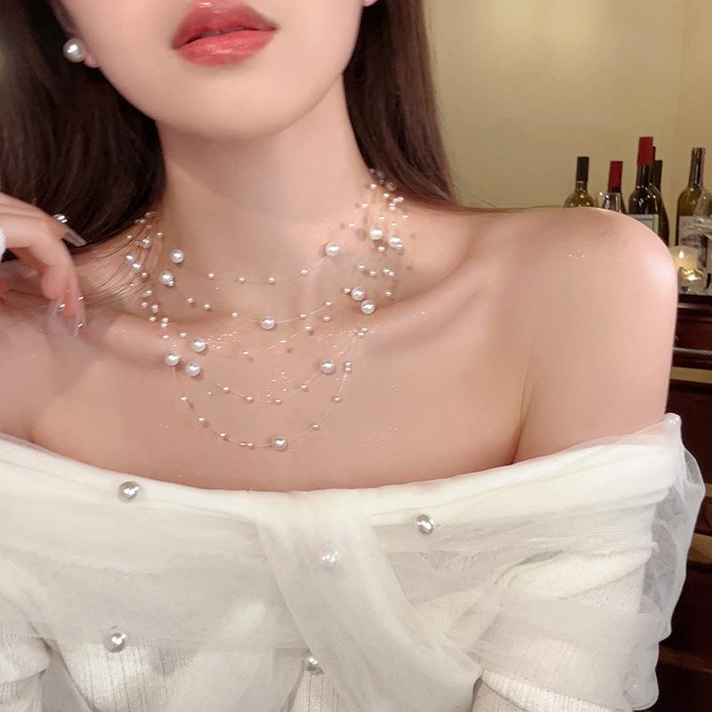 Pearl collarbone chain Women's versatile temperament Fashion niche necklace Neck chain Accessories