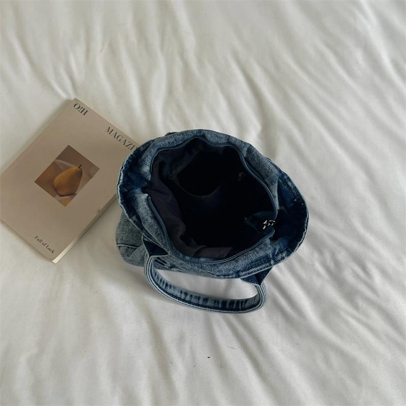 Mini Borsa Tote in Denim Lavato con Design a Lettere Ricamate Manico Superiore Borsa a Mano Piccola Casual per Donne Quotidiana