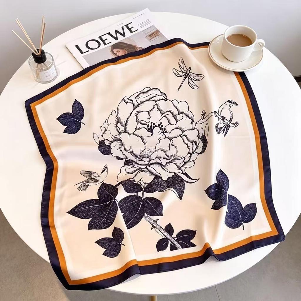 70cm×70cm Retro Paisley Imitation Silk Square Scarf - Versatile Decorative Neck Scarf Shawl