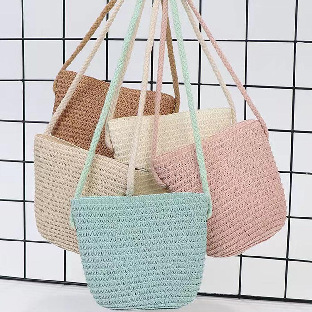 Weiche Stroh-Tragetaschen Personalisierte Reise-Einkaufstasche Strand-Webhandtasche Damen Böhmische Umhängetasche Valentinstagsgeschenk