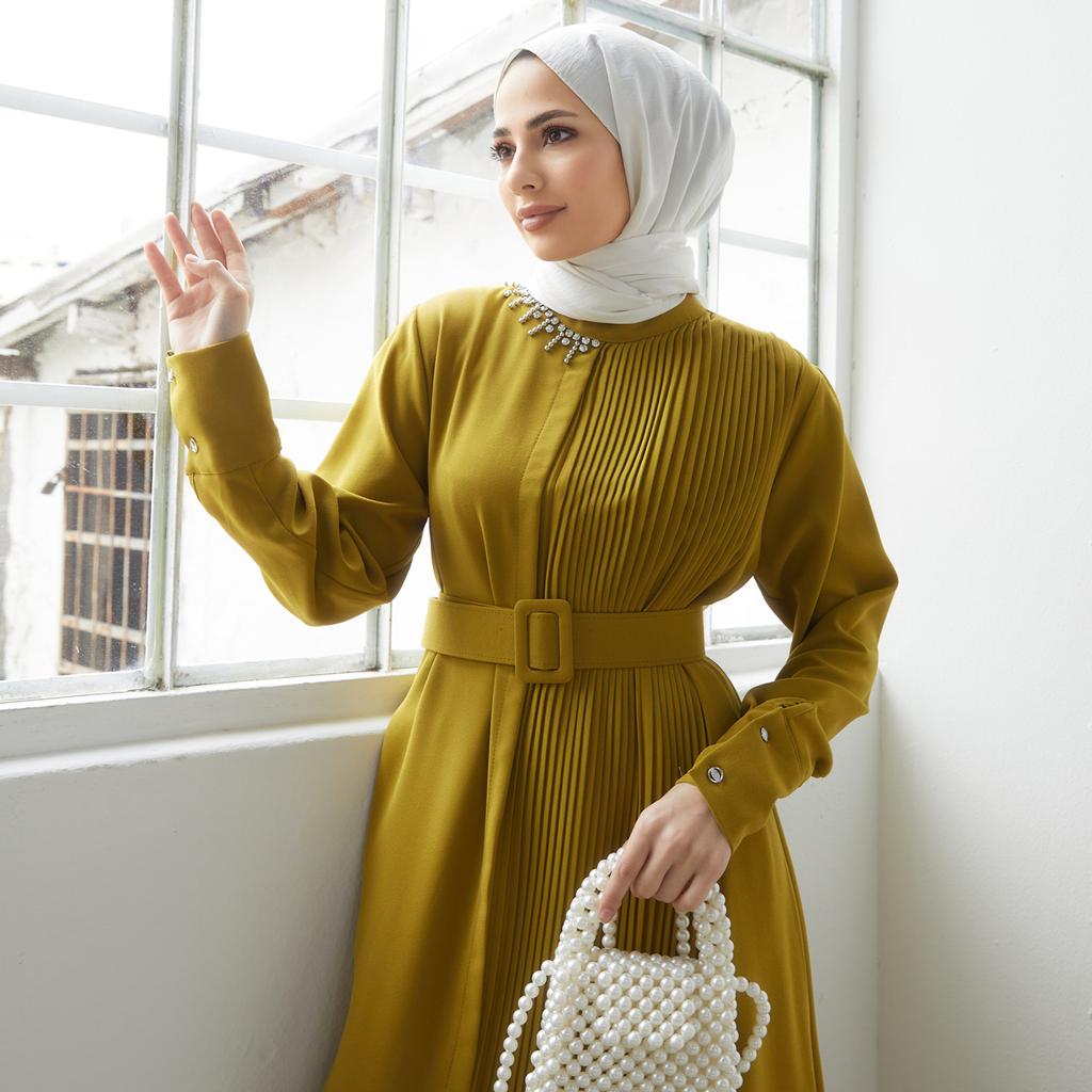 Plisowana sukienka z paskiem damska muzułmańska islamska długa Abaya