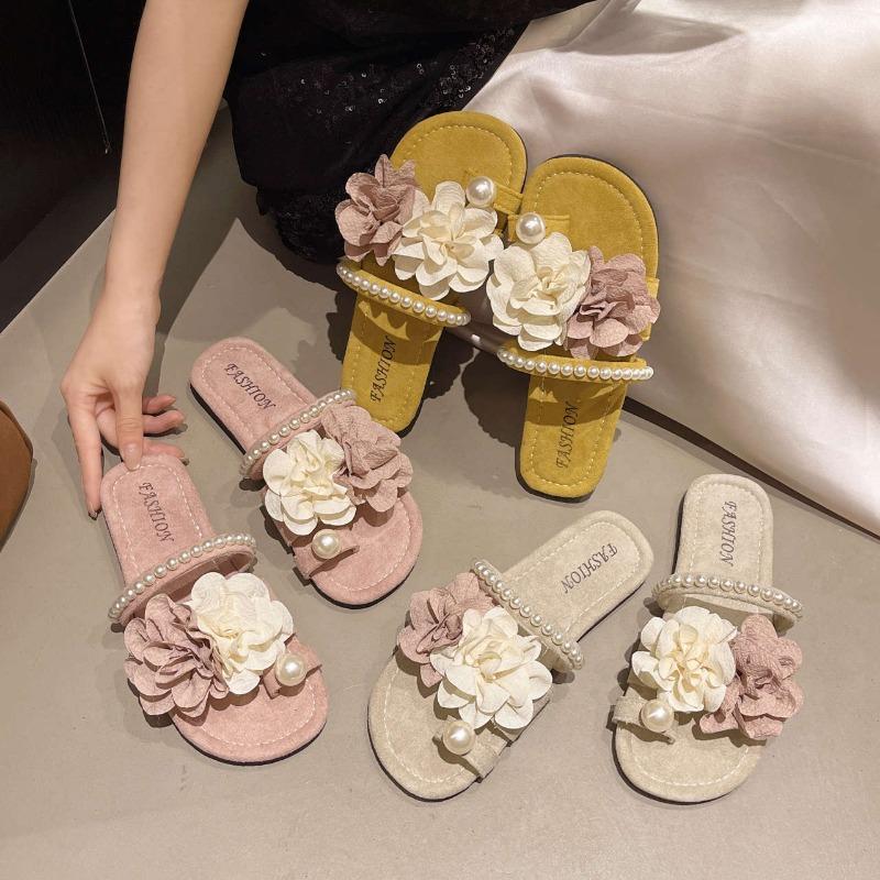 Women's Shoes New Flat Flip-flops for Outerwear