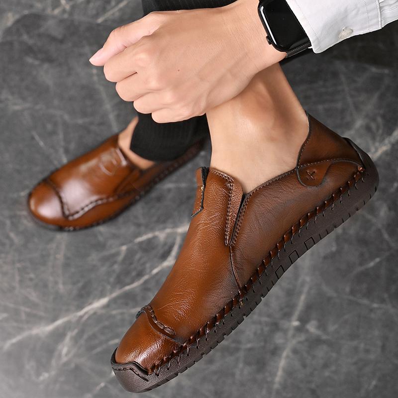 Leisure Flat Shoes Men Ultra-light Classic Driving Shoes Comfortable Soft Leather Shoes Men's Casual Shoes