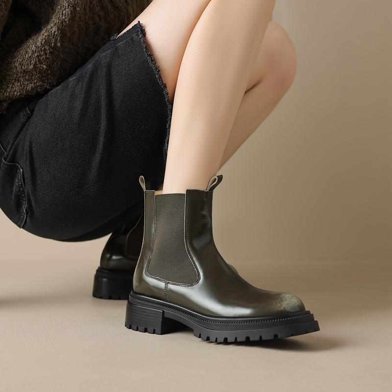 Fashion Women's New Autumn/Winter Round Head Genuine Leather Cowhide Elastic Mid Heel Thick Bottom Large Leg Chelsea Short Boots