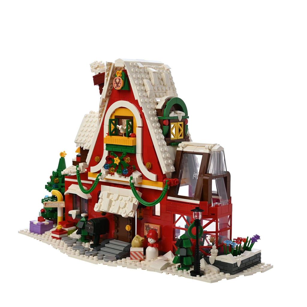 Toy Shop Christmas Chalet Brick Building Set Age 6+