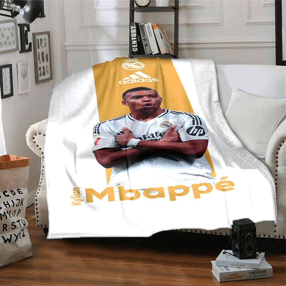 Star Player Kylian Mbappé Blanket Comfortable Great for Bedding Livingroom Picnics Four Seasons Universal Stylish Decor