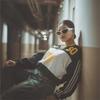 "2024 Autumn V-Neck Contrast Color Letter Print Loose Long-Sleeve Sports Jersey for Women"